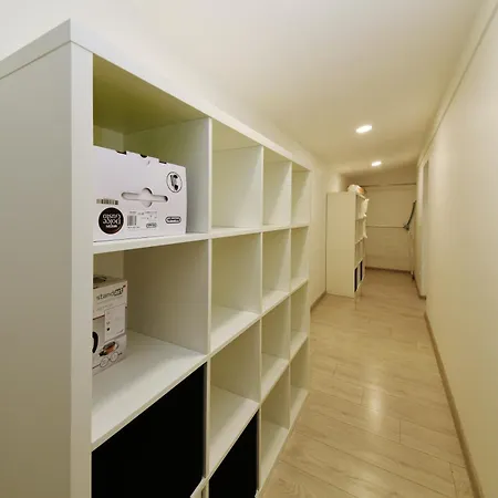 City Loft With Private Parking By Hostlovers Apartment Kaunas