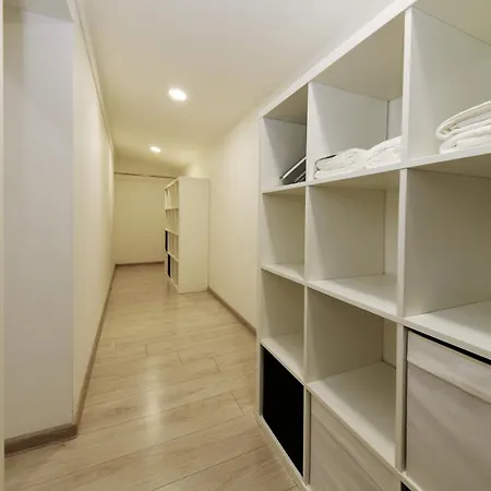 City Loft With Private Parking By Hostlovers Apartment Kaunas
